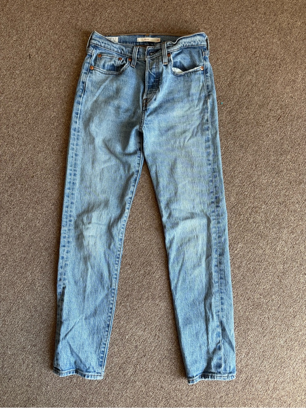 Levi's Women's Light Blue Wedgie Straight Leg Jeans